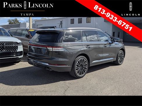 Certified 2023 Lincoln Aviator Black Label w/ Dynamic Handling Package image 4