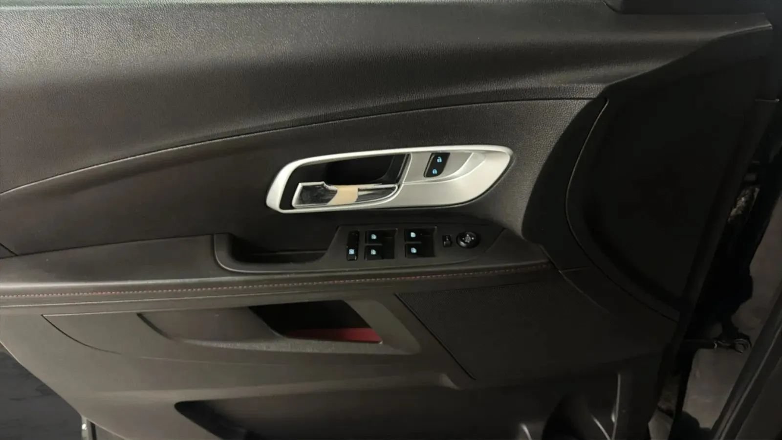 Used 2013 Chevrolet Equinox LT FWD image 16
