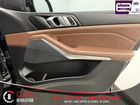 Used 2023 BMW X5 sDrive40i w/ M Sport Package RWD image 37