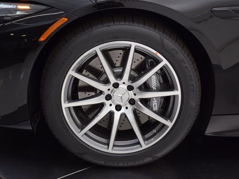 New 2025 Mercedes-Benz SL 43 AMG image 12