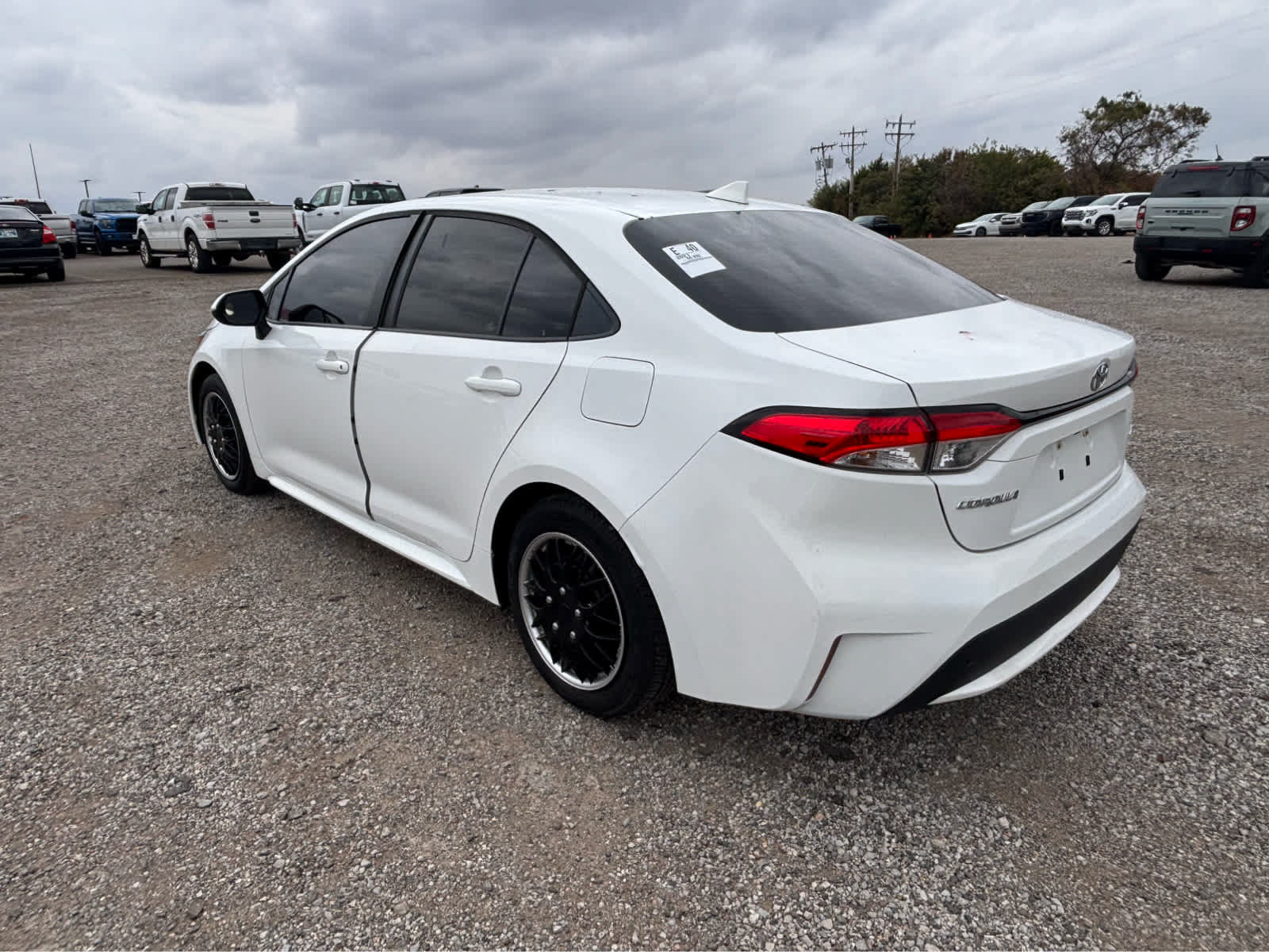Used 2021 Toyota Corolla LE FWD image 6