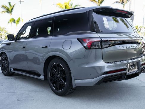 New 2026 INFINITI QX80 SPORT w/ Sport Exterior Package image 20