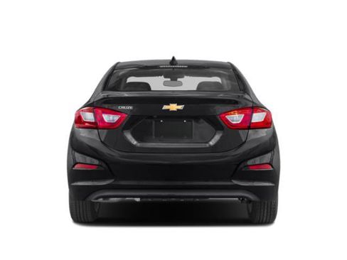 Used 2019 Chevrolet Cruze LT w/ Convenience Package FWD image 8