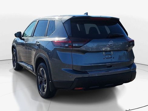 New 2026 Nissan Rogue SV FWD image 8
