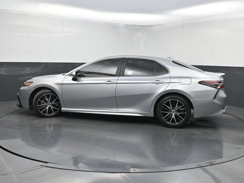 Used 2023 Toyota Camry SE FWD image 41