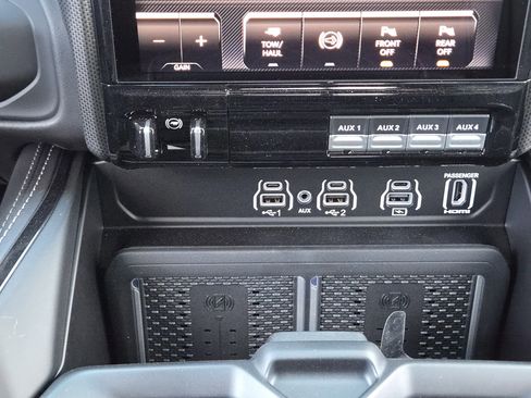 New 2026 RAM 2500 Limited image 17