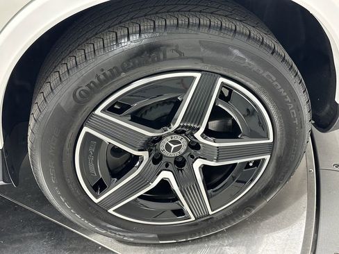 Certified 2025 Mercedes-Benz GLC 350e 4MATIC image 23