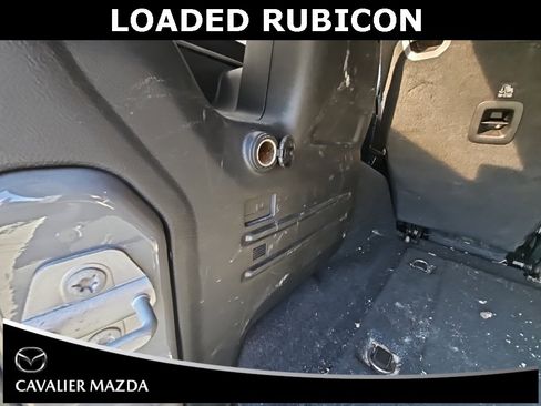 Used 2021 Jeep Wrangler Unlimited Rubicon image 37