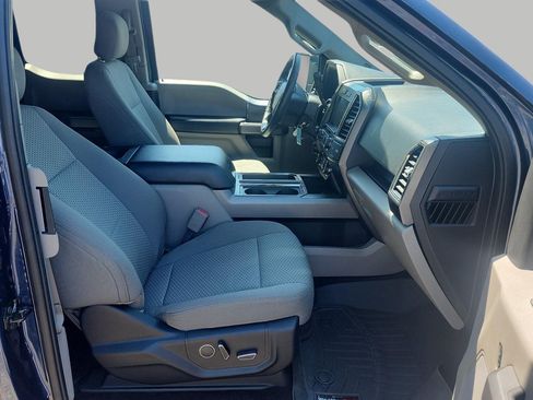 Used 2017 Ford F150 XLT w/ Equipment Group 302A Luxury AWD/4WD image 9