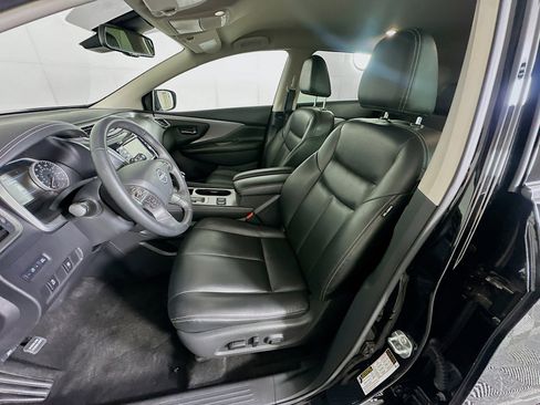 Used 2024 Nissan Murano SV w/ SV Midnight Edition Package image 13