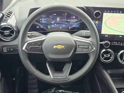 New 2025 Chevrolet Blazer EV LT AWD/4WD image 14