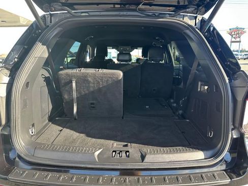 Used 2025 Ford Explorer ST-Line w/ ST-Line Street Pack image 26