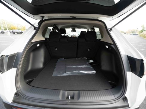 New 2026 Honda HR-V LX image 28