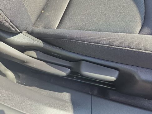 New 2025 Chevrolet Malibu LT image 38