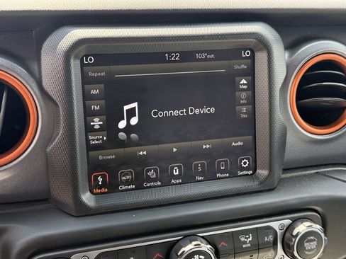 Used 2023 Jeep Gladiator Mojave w/ LED Lighting Group AWD/4WD image 21