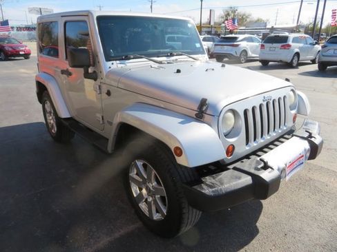 Used 2012 Jeep Wrangler Sahara w/ Connectivity Group image 3