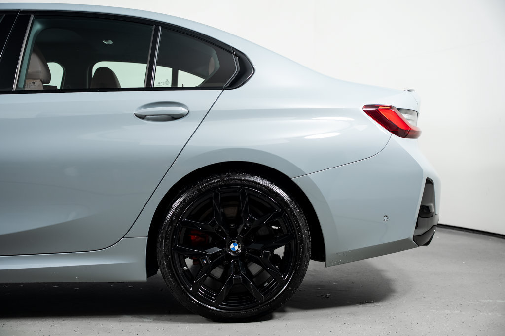 Used 2026 BMW 330i Sedan RWD image 15