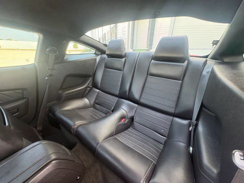 Used 2013 Ford Mustang GT Premium w/ Comfort Pkg RWD image 16