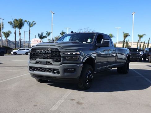 New 2026 RAM 3500 Limited image 8
