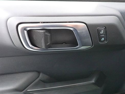 Certified 2025 Ford Bronco Badlands image 9