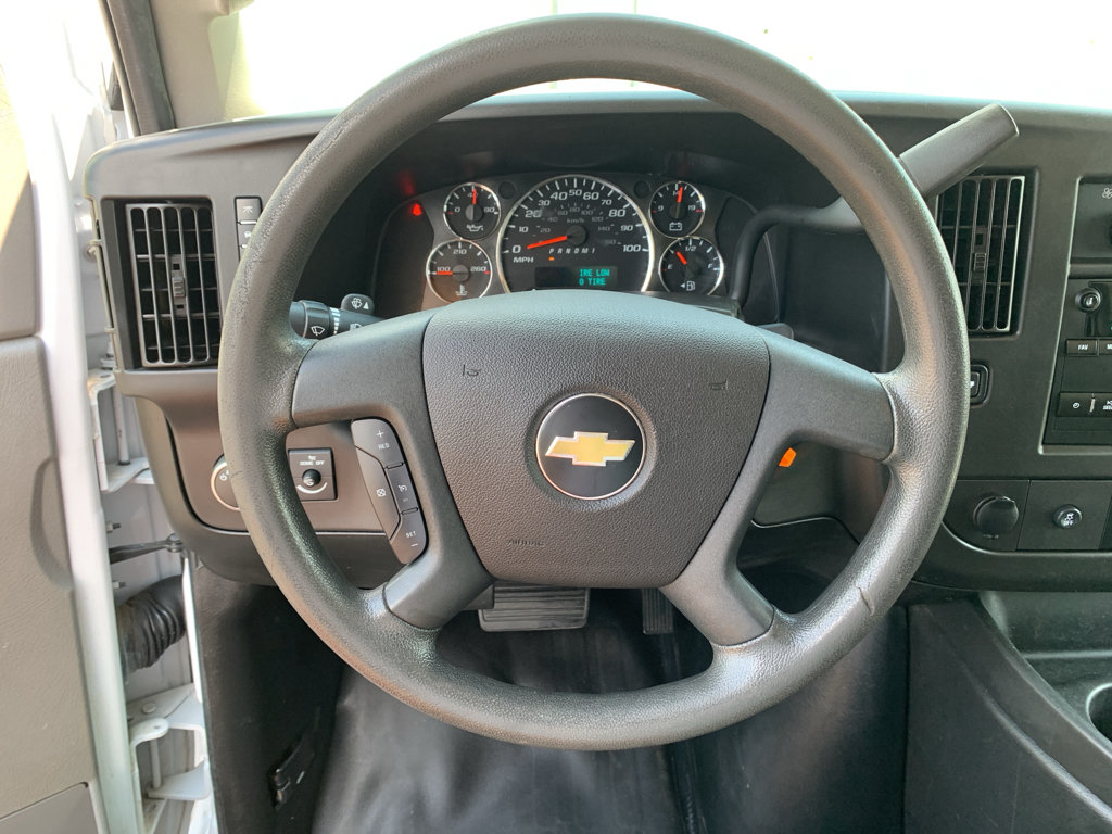 Used 2019 Chevrolet Express 3500 w/ Power Convenience Package RWD image 17
