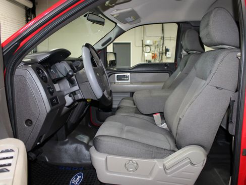 Used 2010 Ford F150 STX image 8