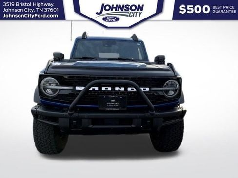 Used 2021 Ford Bronco First Edition AWD/4WD image 3