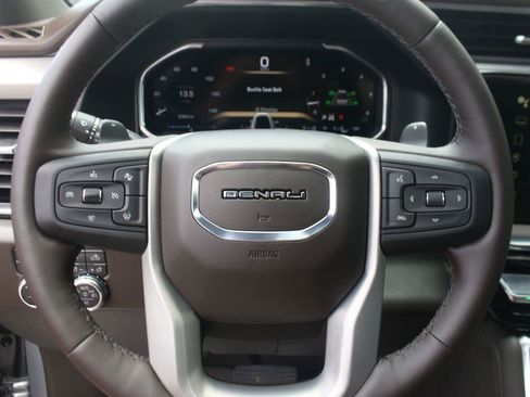 Used 2026 GMC Sierra 1500 Denali AWD/4WD image 19