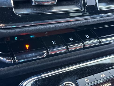 Certified 2021 Lincoln Navigator L Reserve image 21