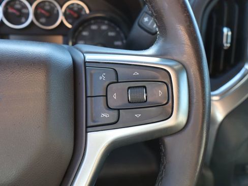 Used 2020 Chevrolet Silverado 1500 LT Trail Boss AWD/4WD image 29