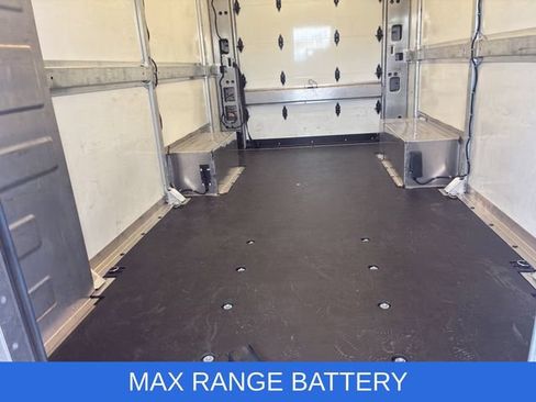 Used 2023 Chevrolet Brightdrop 600 w/ Active Safety Package 2 AWD/4WD image 27