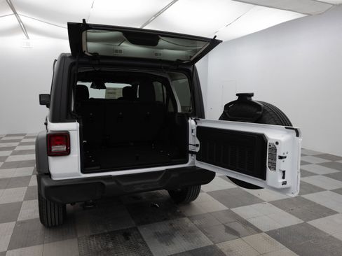 New 2026 Jeep Wrangler Sport S AWD/4WD image 10