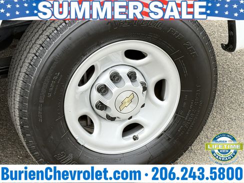 Used 2024 Chevrolet Express 2500 w/ Driver Convenience Package RWD image 25
