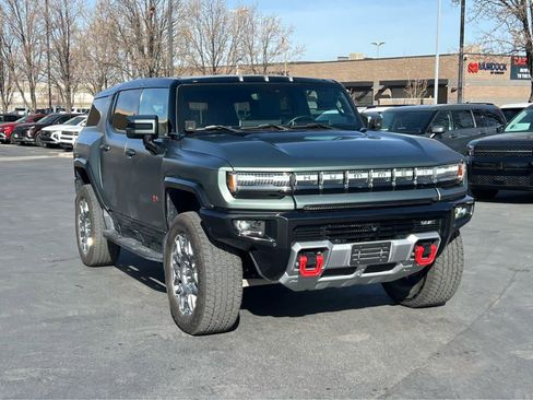 Used 2024 GMC Hummer EV 3X w/ LPO, Illumination Package AWD/4WD image 4