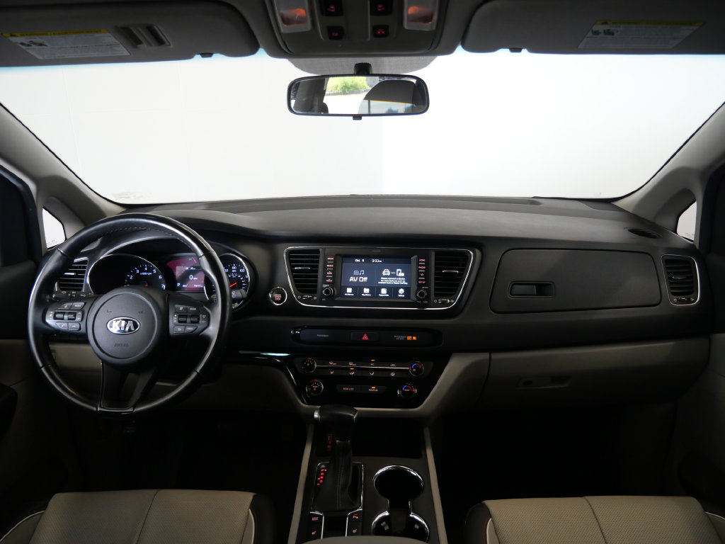 Used 2020 Kia Sedona EX FWD image 17