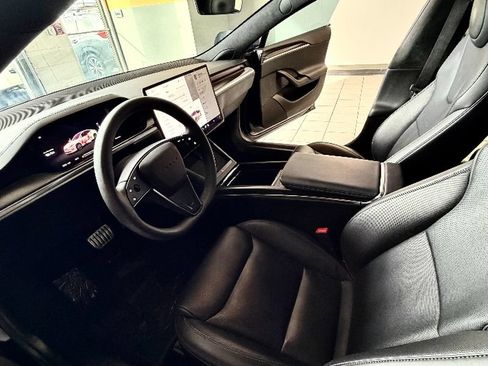Used 2022 Tesla Model S Plaid AWD/4WD image 9