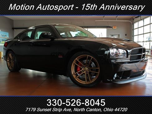 Used 2009 Dodge Charger SRT8 w/ SRT Option Group III RWD image 2