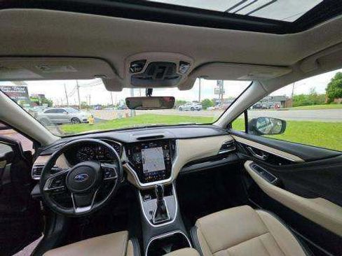 Used 2022 Subaru Outback Limited AWD/4WD image 4