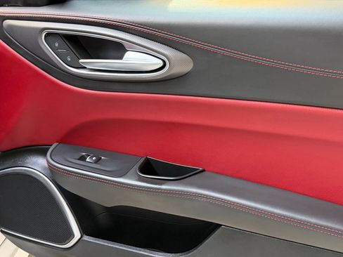 Used 2020 Alfa Romeo Giulia Ti Sport image 46