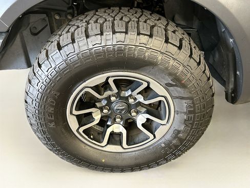 Used 2017 RAM 1500 Rebel w/ Luxury Group AWD/4WD image 11