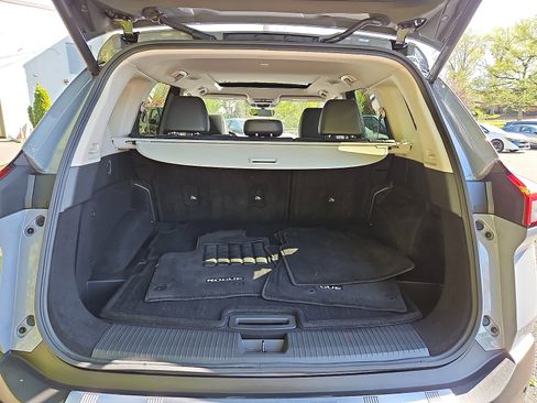 Certified 2023 Nissan Rogue SL w/ SL Premium Package image 29