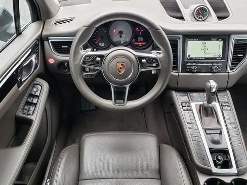 Used 2016 Porsche Macan S AWD/4WD image 17