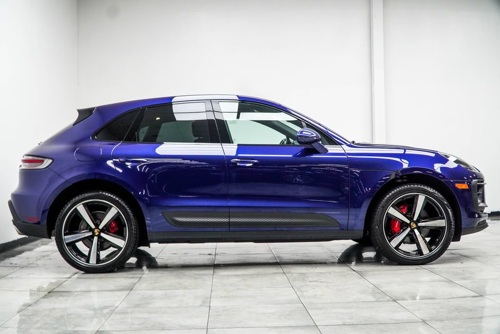 Used 2023 Porsche Macan S AWD/4WD image 8