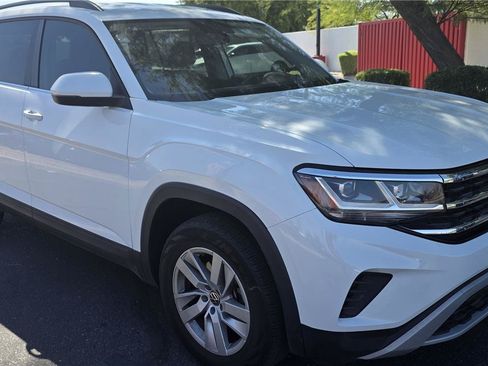 Used 2021 Volkswagen Atlas S FWD image 3