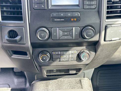Certified 2022 Ford F250 XL image 15