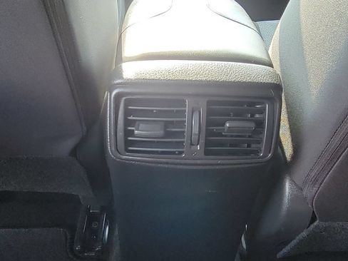 Used 2022 Nissan Rogue Sport SV FWD image 20