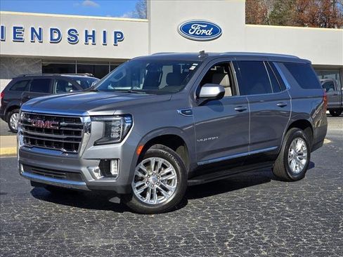 Used 2022 GMC Yukon SLT image 2