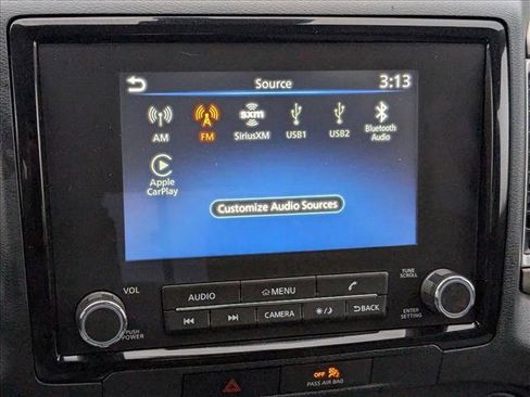 Used 2022 Nissan Frontier SV image 13