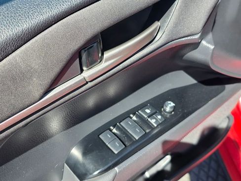 Used 2025 Toyota Camry LE FWD image 16