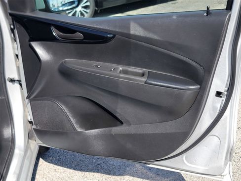 Used 2021 Chevrolet Spark LT image 24